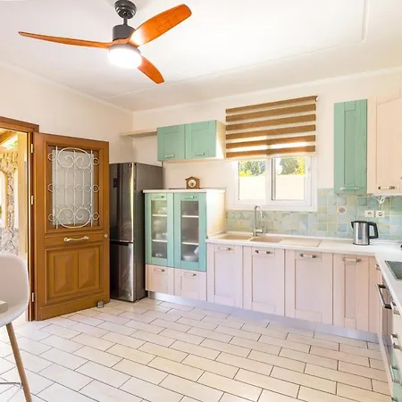 Villa St Nicholas House With Private Heated Pool * Dassia (Corfu)