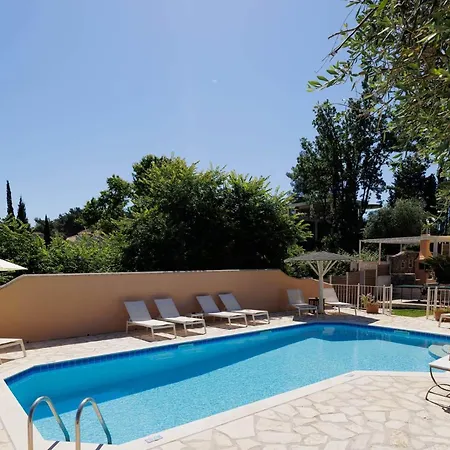 Villa St Nicholas House With Private Heated Pool Villa *