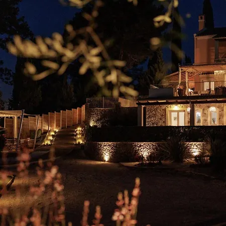 Βίλα St Nicholas House With Private Heated Pool Δασιά