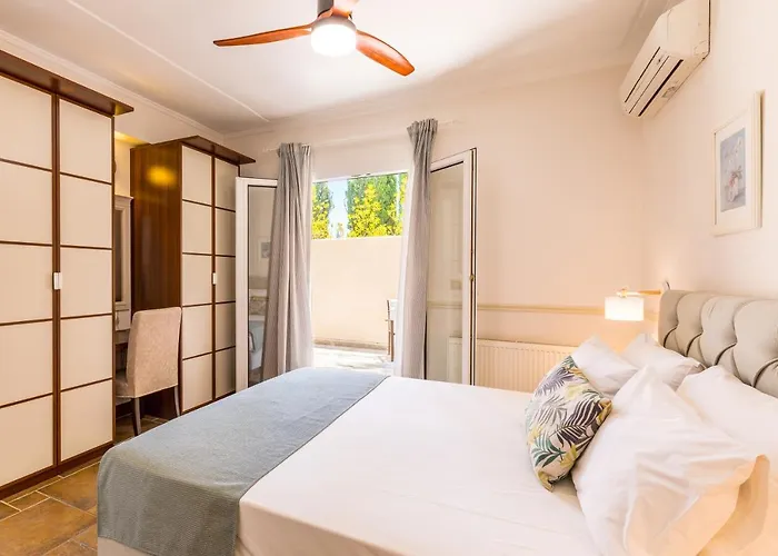 St Nicholas House With Private Heated Pool Вилла *