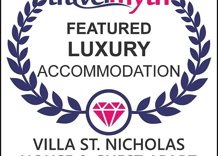 St Nicholas House With Private Heated Pool Вилла