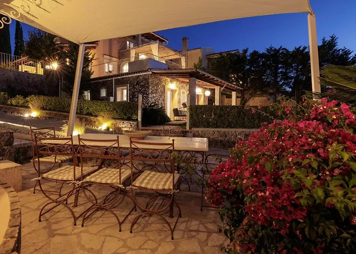 Βίλα St Nicholas House With Private Heated Pool